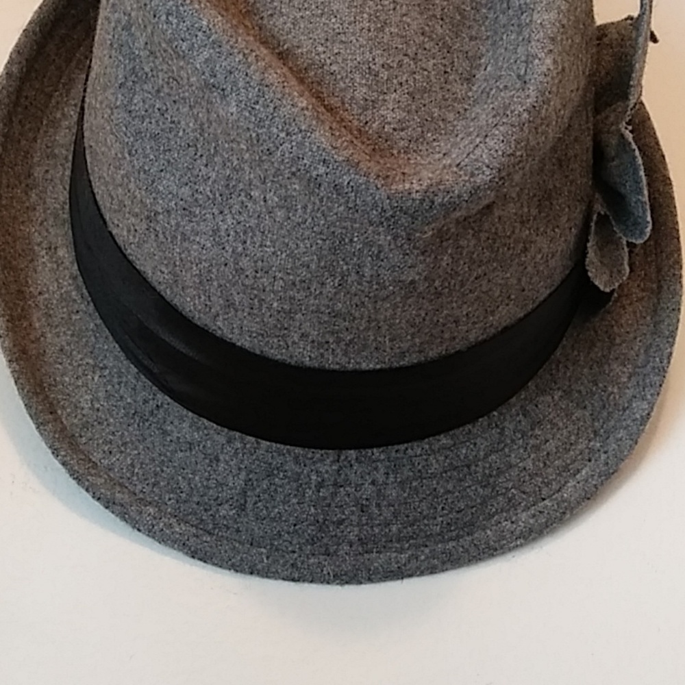 The Accessory Collective Women's Hat Gray & Black - Picture 5 of 8